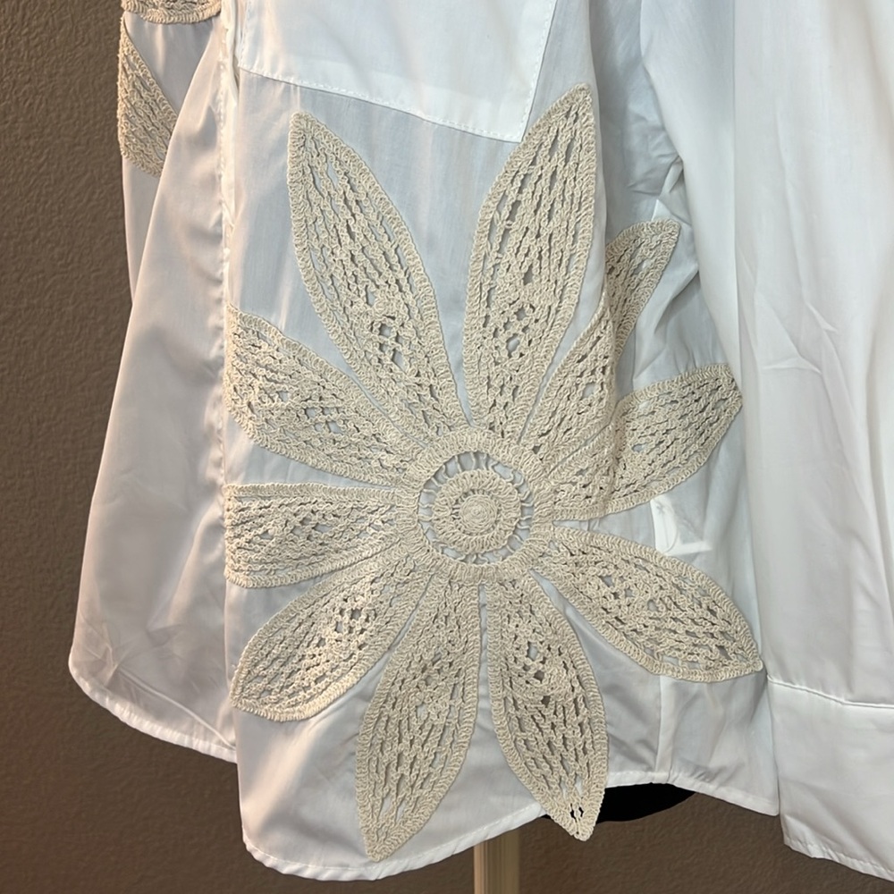 White Long Sleeve Button-Up Shirt with Crochet Embroidery Maija by SHEIN Size XS - Picture 5 of 10
